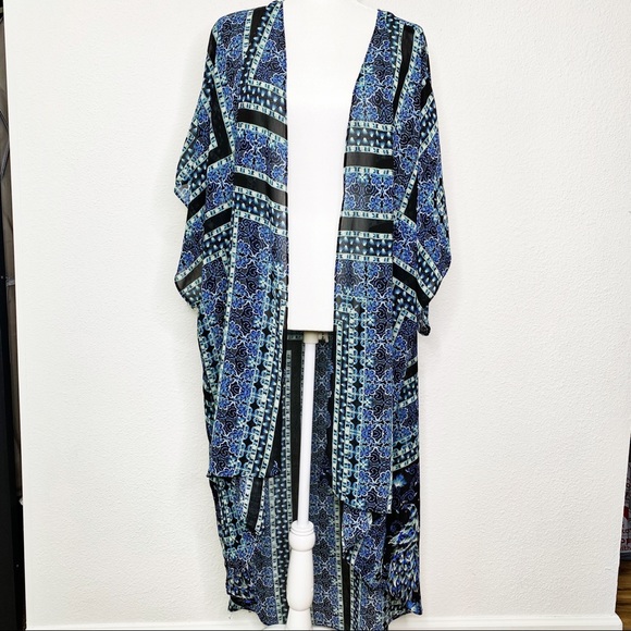 Forever 21 Tops - Forever 21 Open Front Kimono Duster